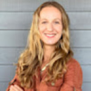 Meet your Posher, Daniela
